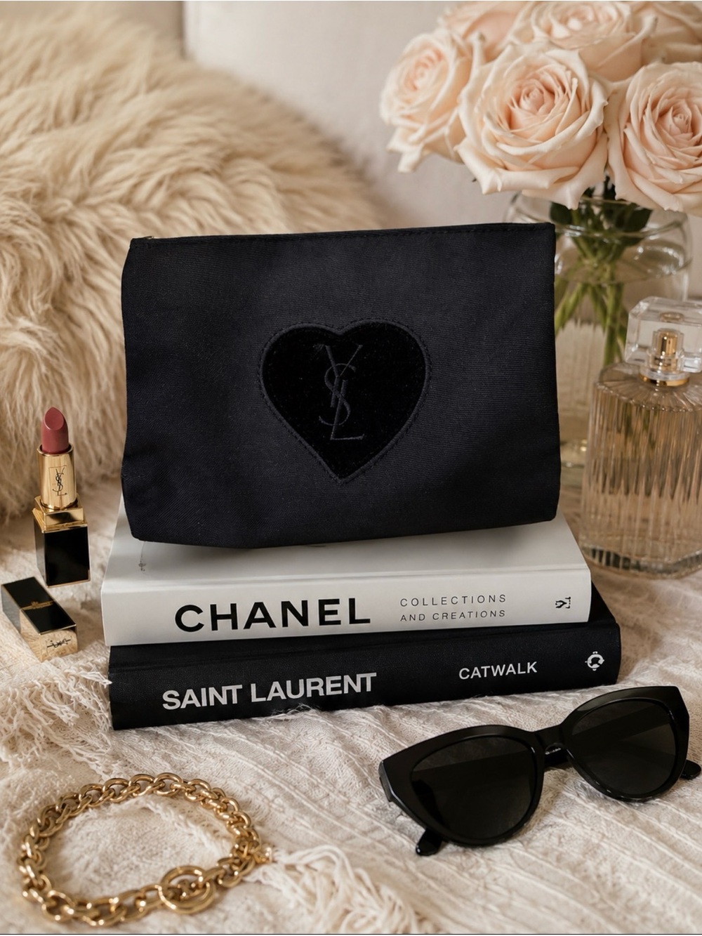 🔥SUPER RARE 🔥NEW 🔥YSL Black Velvet Heart BIG  LOGO Pouch price firm!